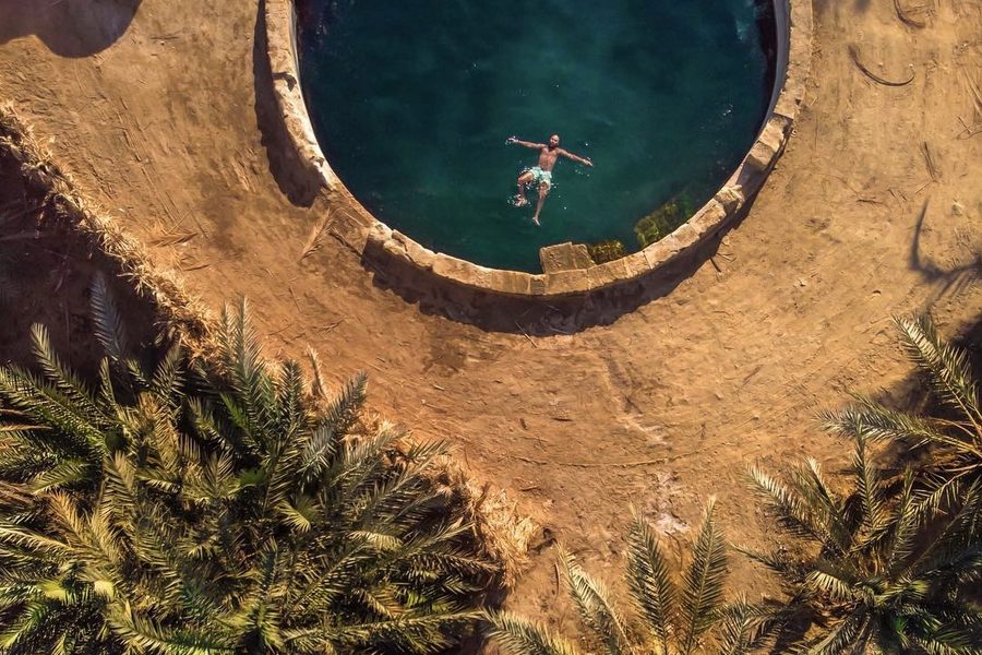 Salt lakes & springs